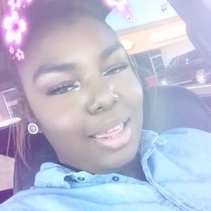 Meet your Posher, Kristal